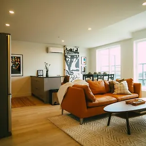 new-stylish-2br-condo-with-views-in-north-halifax.halifax-hotels.org/