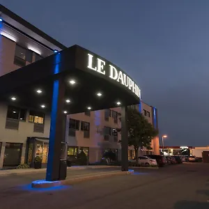 *** Hotel Hôtel&suites Le Dauphin Canada